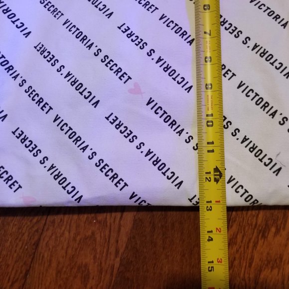 NWT VS Tote Bag - Picture 7 of 9